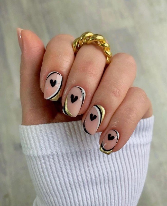 49 Beautiful Valentine’s Day Nails — Black and Gold Reverse French