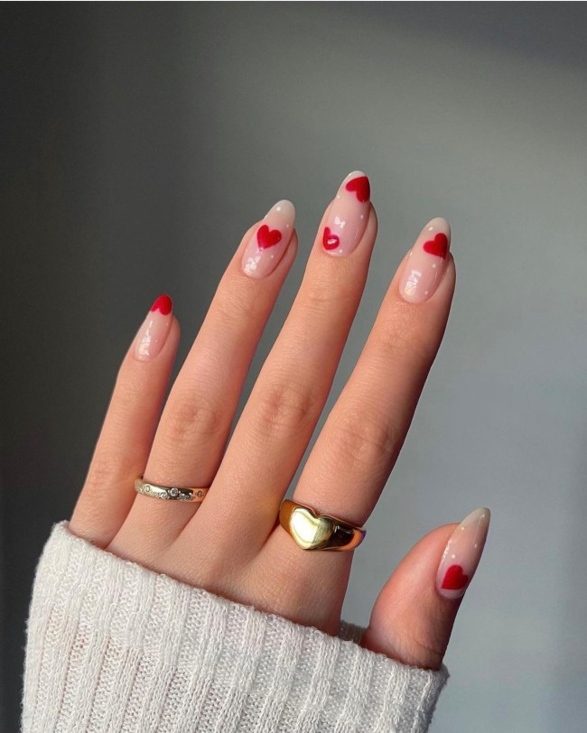 40+Crazy Cute Valentine’s Day Nails — Cute Red Heart Nails