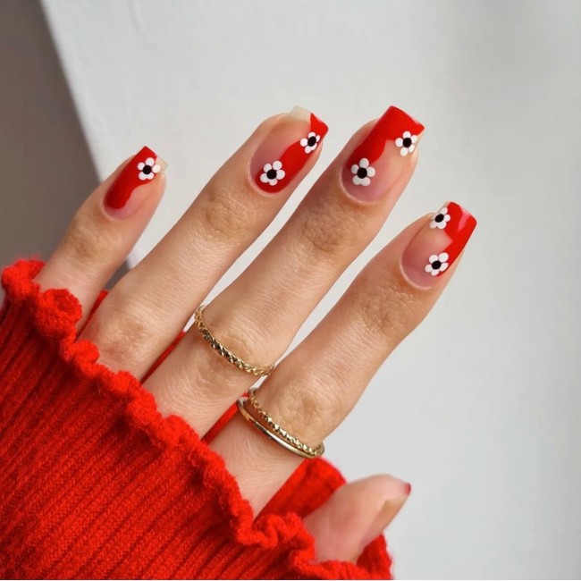 40+ Trendy Flower nail designs 2022 — Red + White Floral Nails