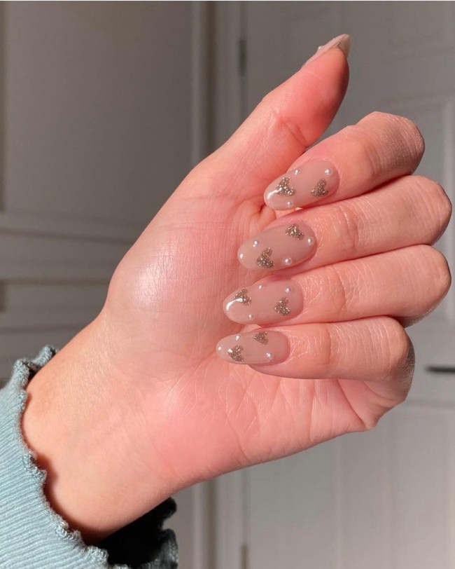 valentines day nails, valentines day nails 2022, valentines nail ideas, red heart nails , valentines nail acrylic, short nail art valentines, valentines nails gel, nude valentines nails