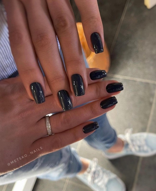 30+ Charming Black Nail Designs — Simple Black Nail Design