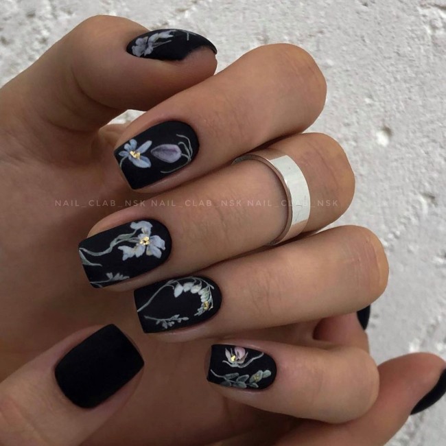 30+ Charming Black Nail Designs — Matte Black Floral Short Nails