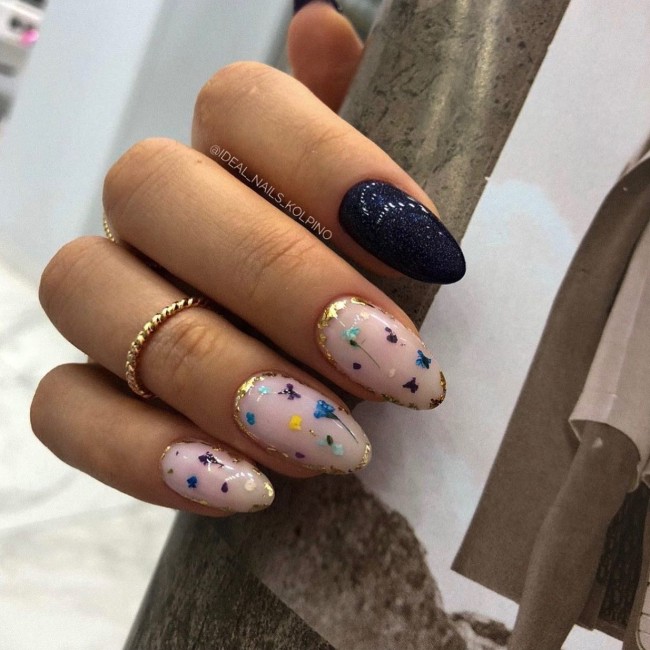 45 Ways to Wear Spring Nail Designs in 2022 — Navy Blue and Floral Nails