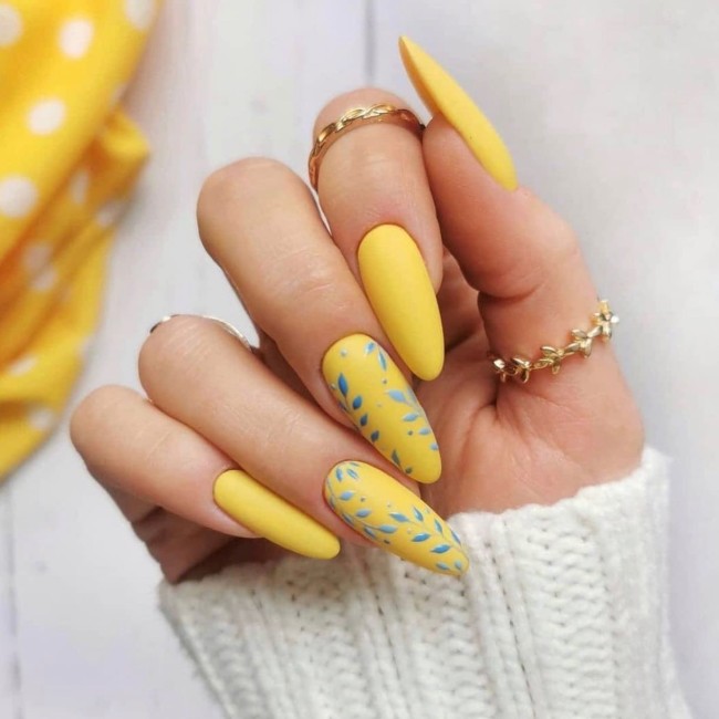 30 Yellow Nail Designs To Spice Up Your Day — Silver Leaf Yellow Nails