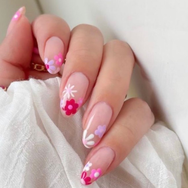 40 The Prettiest Floral Nail Art Designs — Pink Floral Nails