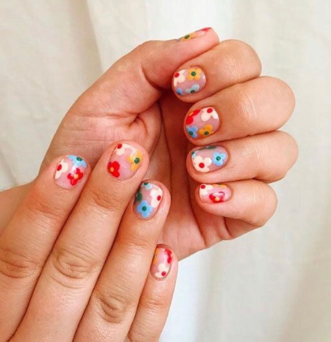 40 The Prettiest Floral Nail Art Designs — Colorful Floral Natural Short Nails