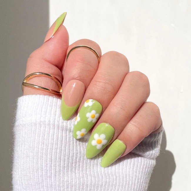 40 The Prettiest Floral Nail Art Designs — Bright Green Floral Nails