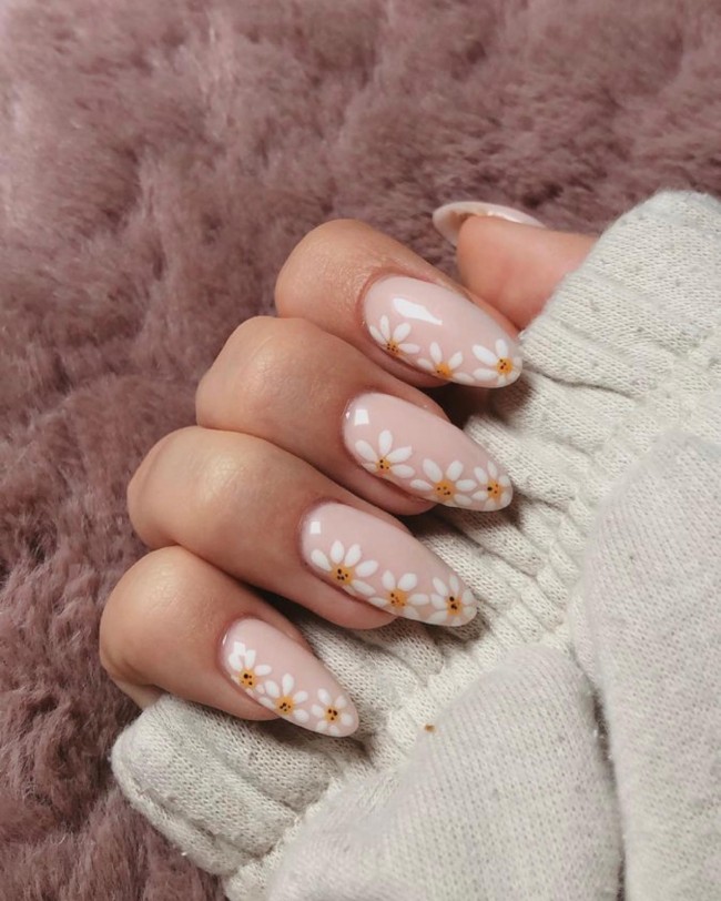 floral nails, floral nail art, floral nail art design, floral nail designs, floral nail ideas, spring nails 2022, floral nail art, flower nail designs 2022, white flower nail art