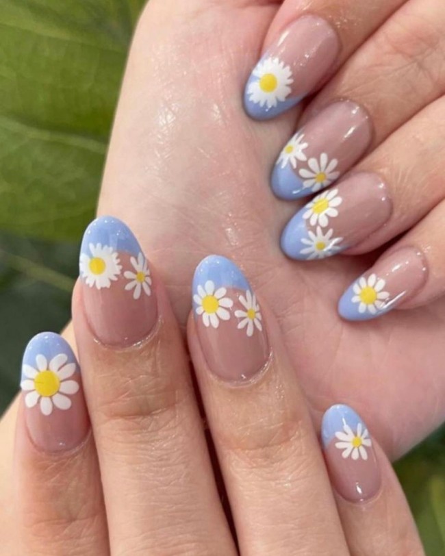 40 The Prettiest Floral Nail Art Designs — Blue French Tip Nails with Floral