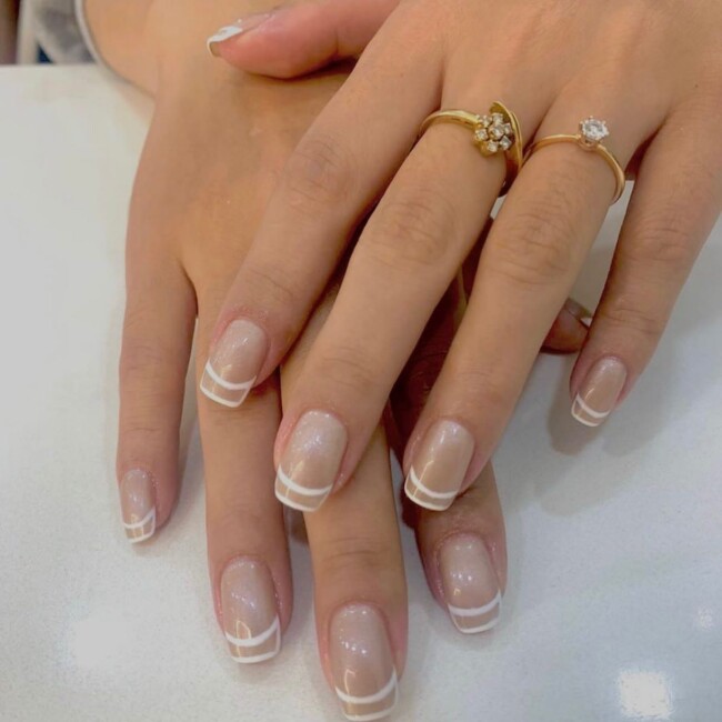 30 Stylish French Tip Nail Art Designs — White Double French Tip Short Nails