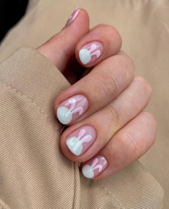 73 Easter Nails That Are Too Cute To Ignore — Bunny French Tip Short Nail Art