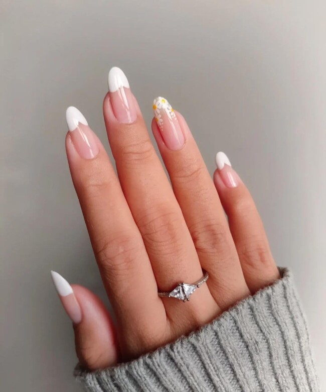 30 Stylish French Tip Nail Art Designs — White French Tip Nails with Daisies