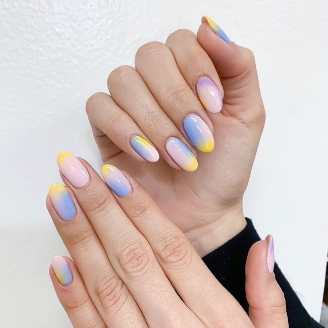 73 Easter Nails That Are Too Cute To Ignore — Pastel Dye Tie Easter Nail Art