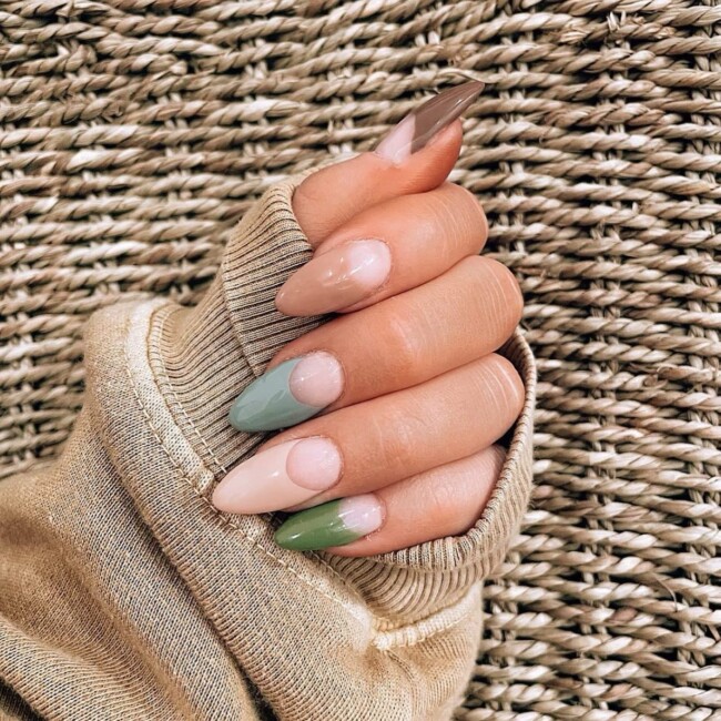 30 Stylish French Tip Nail Art Designs — Earthy Color French Tip Nails