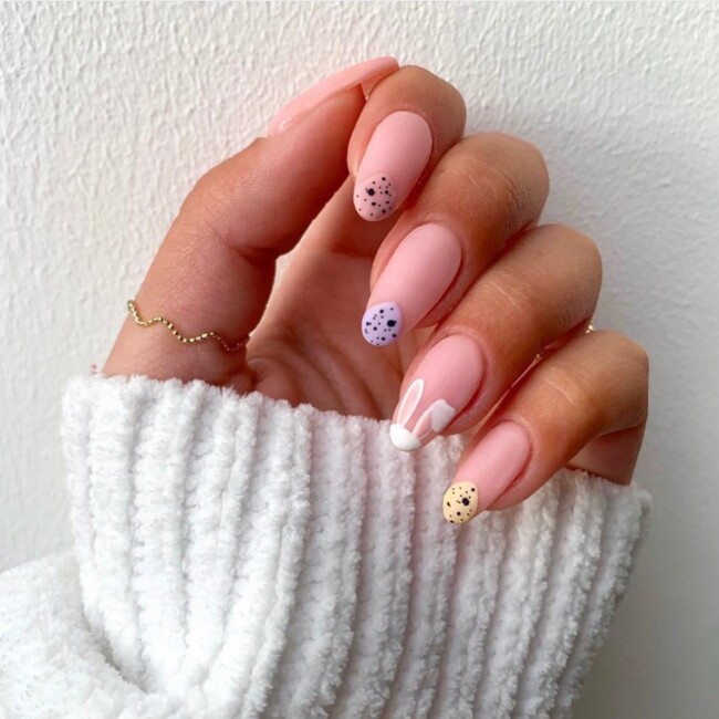 73 Easter Nails That Are Too Cute To Ignore — Bunny & Speckled Egg Tips