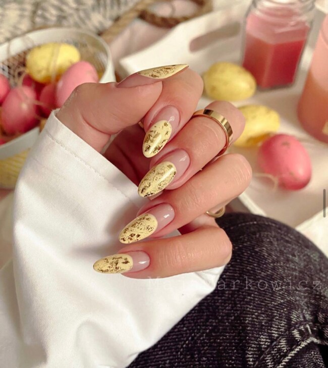 easter nails, easter nails 2022, spring nails 2022, easter nails acrylic, easter nails designs, easter nails designs 2022, speckled egg nails, eggshell nails