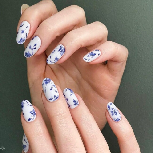 33 Porcelain Print Nails — Blue Floral Porcelain Inspired Nails