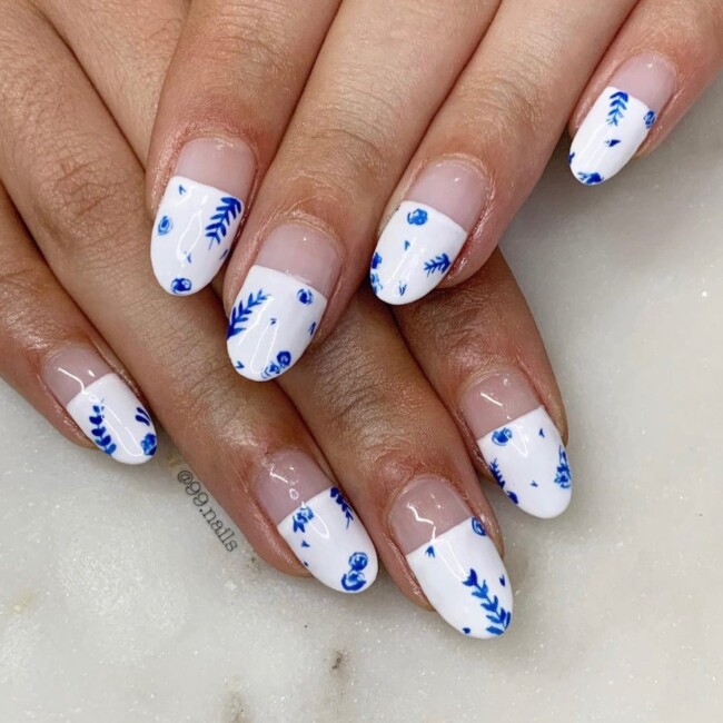 33 Porcelain Print Nails — Blue Floral White Block Nails