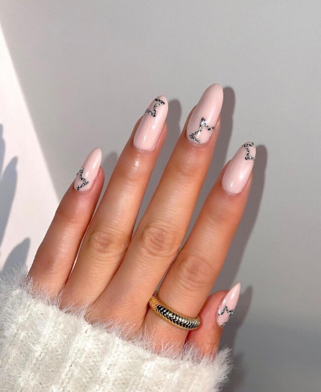 glitter star pink nails, almond nails 2022, brown almond nails, almond nails natural, almond nails short, almond nails designs, acrylic almond nails, french almond nails, almond nail designs 2022, trendy almond nail designs