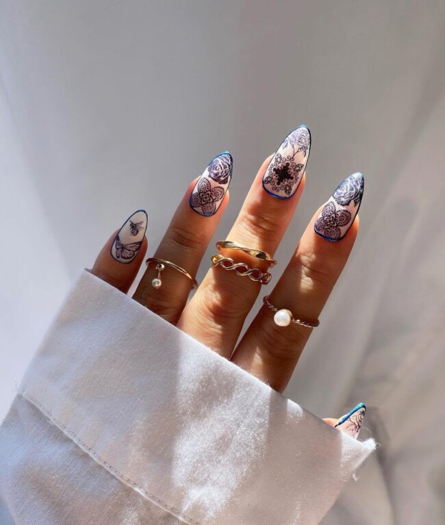 33 Porcelain Print Nails — Blue Outline China Porcelain Nails