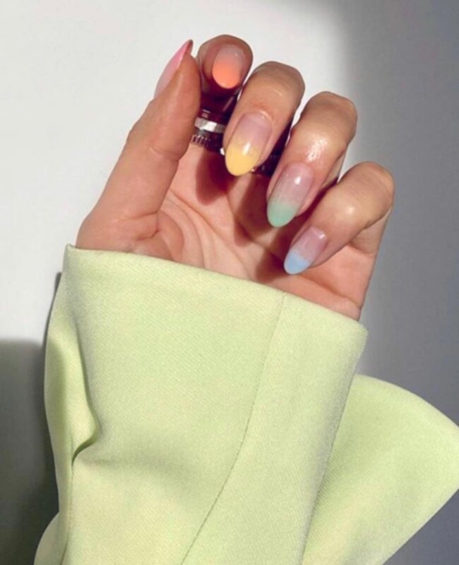 57 Trendy Almond Nails for Spring 2022 — Pastel Ombre French Tip Almond Nails