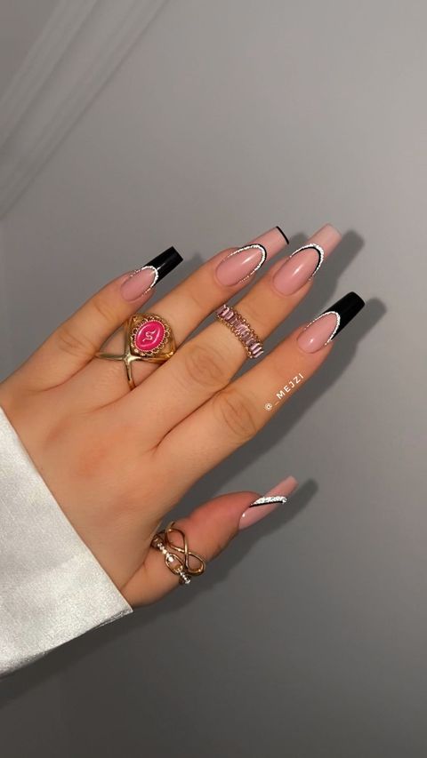 50 Cute & Flirty French Manicure Designs 2022 — Glitter Outline & Black Tip Nails