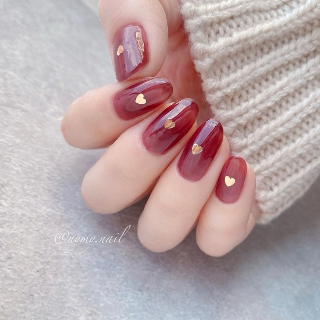 Valentine’s Day Nails That We Heart It — Red Jelly Nails with Gold Hearts