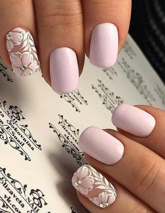 40 Best Wedding Nails For 2022 : White Floral Wedding Nails