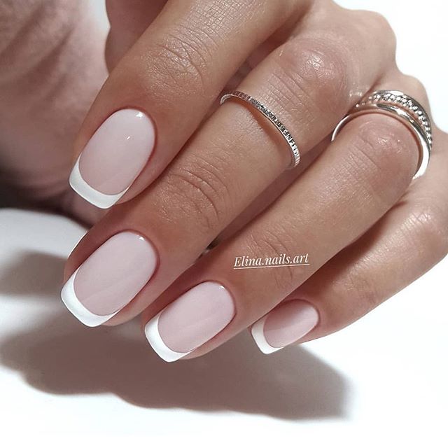 wedding nails for bride 2022, best wedding nails 2022, wedding nails bride, wedding nails ombre, natural wedding nails, wedding nails 2022 for bride, wedding nails bridesmaids