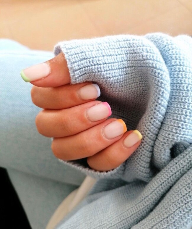 50 Cutest Short Nail Designs for Spring 2022 — Pastel French Straight Cut Nails