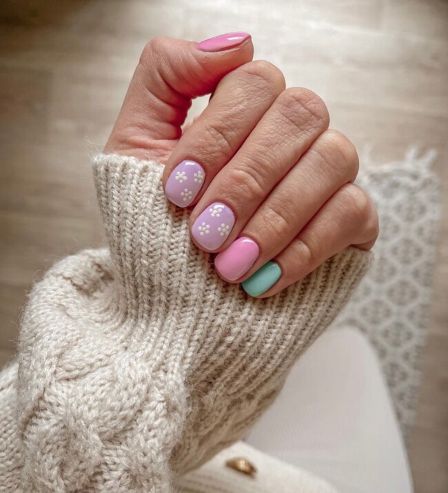 short nails, short nails for spring, short nails 2022, short nails acrylic, pretty short nails, short nails french, short nails coffin, short nails inspo, short nails pink, short nails natural, short french nails, spring nail designs 2022, short french nails 2022