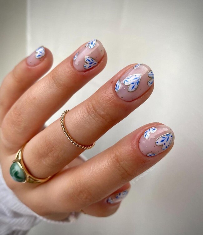 50 Cutest Short Nail Designs for Spring 2022 — Blue Porcelain Heart-Shaped Gel Nails