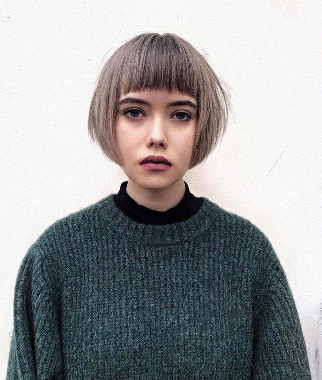 50 Cutest Bob with Bangs Ideas — Layered Bob Muted Blonde Hair Color