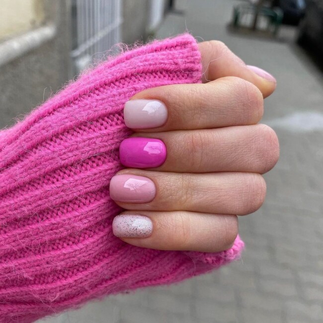 70+ Nail Art Designs Will Make You Want To Try ASAP — Gradient Pin Short Nail Art