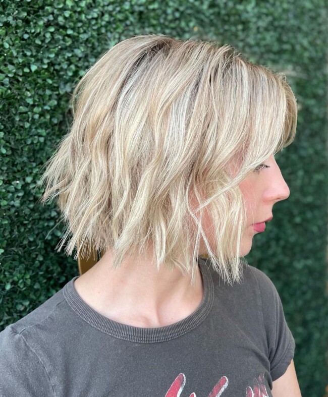 50 Cute Bob Haircuts For Every Hair Type — Blonde Textured Bob Hairstyle