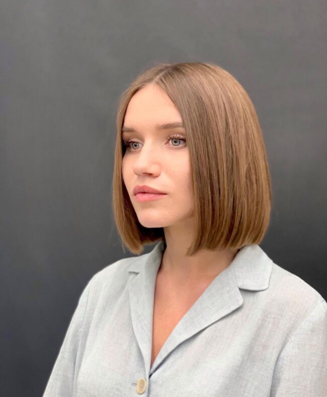 30+ Stylish Lob Haircuts in 2022 — Side Part Lob Hairstyle