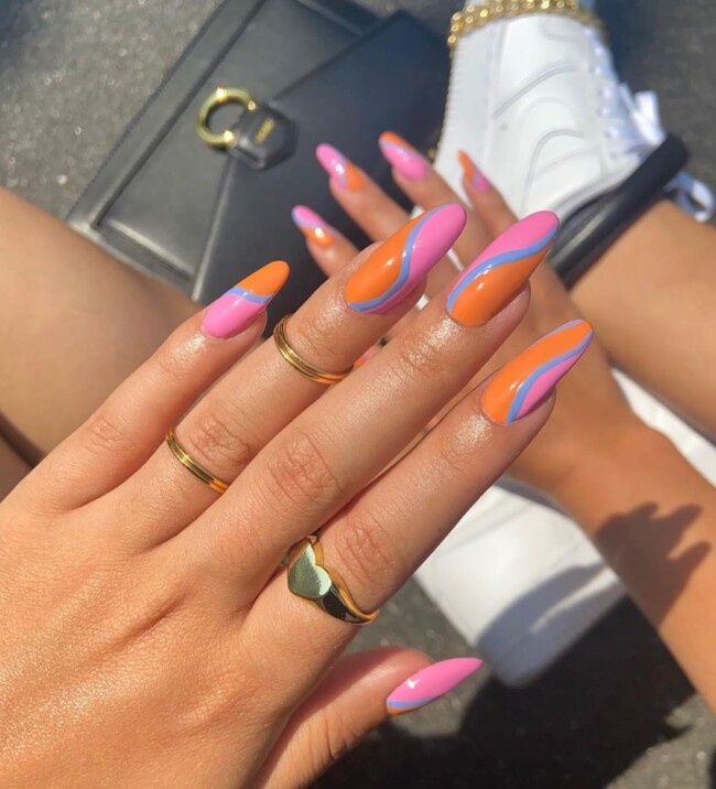 40 Cute Summer Nails for 2022 — Three-Toned Colors Almond Nail Art