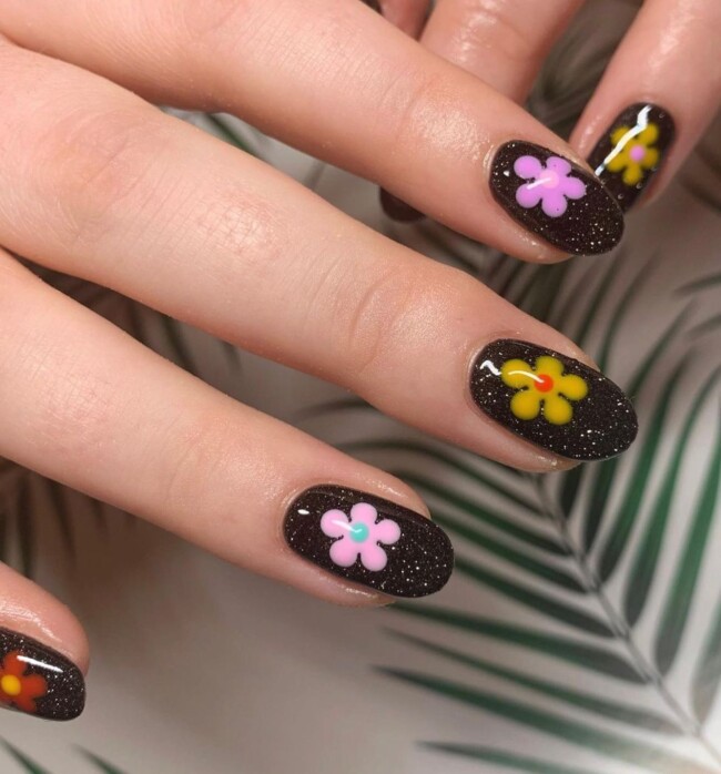 70+ Nail Art Designs Will Make You Want To Try ASAP — Colorful Flower Black Nail Art