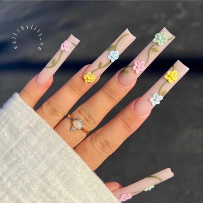 70+ Nail Art Designs Will Make You Want To Try ASAP — 3D Flower Nail Art