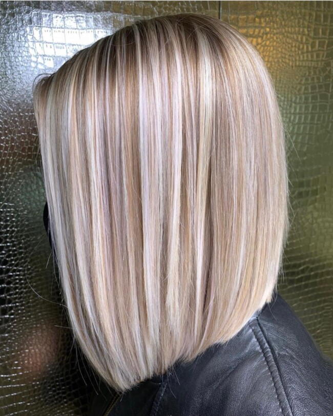 30+ Stylish Lob Haircuts in 2022 — Blonde Highlight Lob Hairstyle