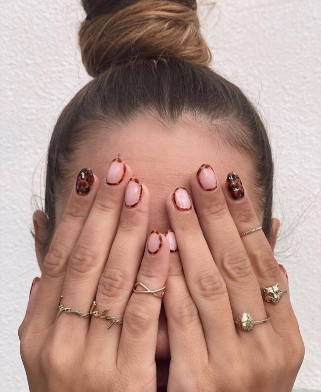 40 Cute Summer Nails for 2022 — Tortoiseshell Nail Art