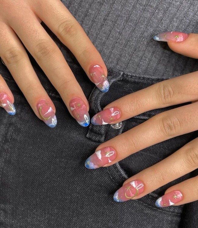 40 Cute Summer Nails for 2022 — Cloud Nail Art Clear Base Nails