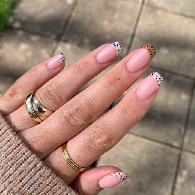 60+ Cute Easter Nail Art Designs — Eggshell French Tip Nails