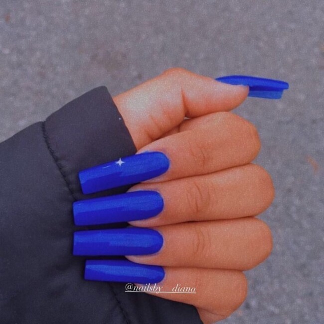 50+ Royal Blue Nail Designs for Everyone — Royal Blue Long Nails