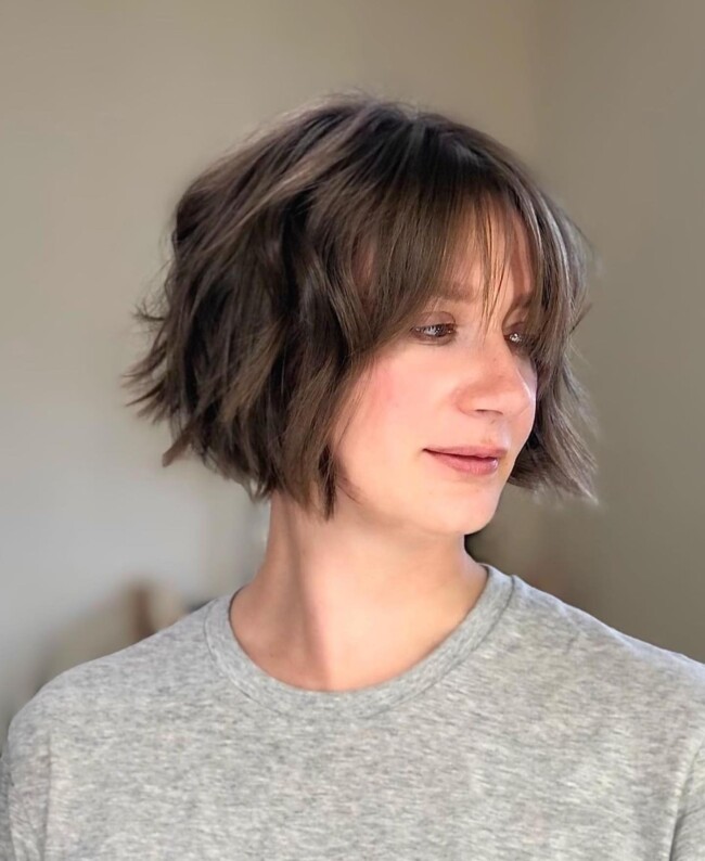 40 The Trendiest Haircuts with Curtain Bangs — Lob Haircut