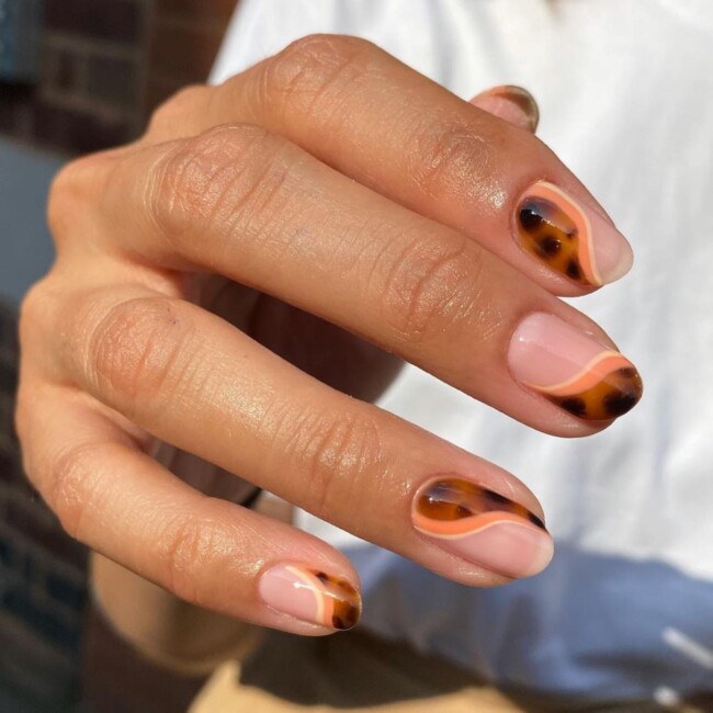 tortoiseshell nail art designs, tortoiseshell nails, tortoiseshell nail designs, tortoiseshell print nails, nail art designs, french tip tortoiseshell nails, tortoiseshell french tip nails