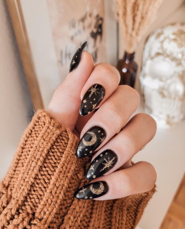 50+ Celestial Nail Art Design — Black and Gold Celestial Nails