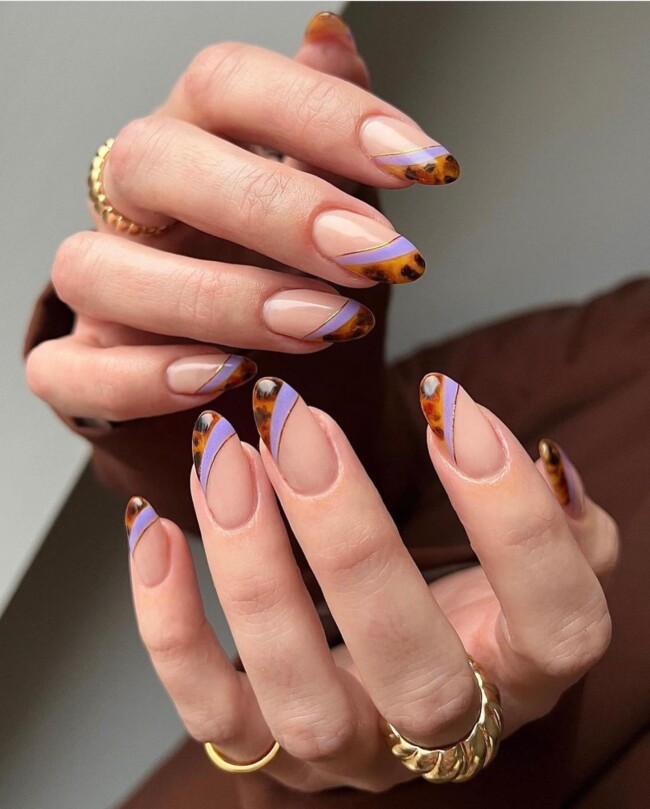 75 Ways to wear Tortoiseshell Nails — Side French Tortoiseshell & Lilac Nail Art