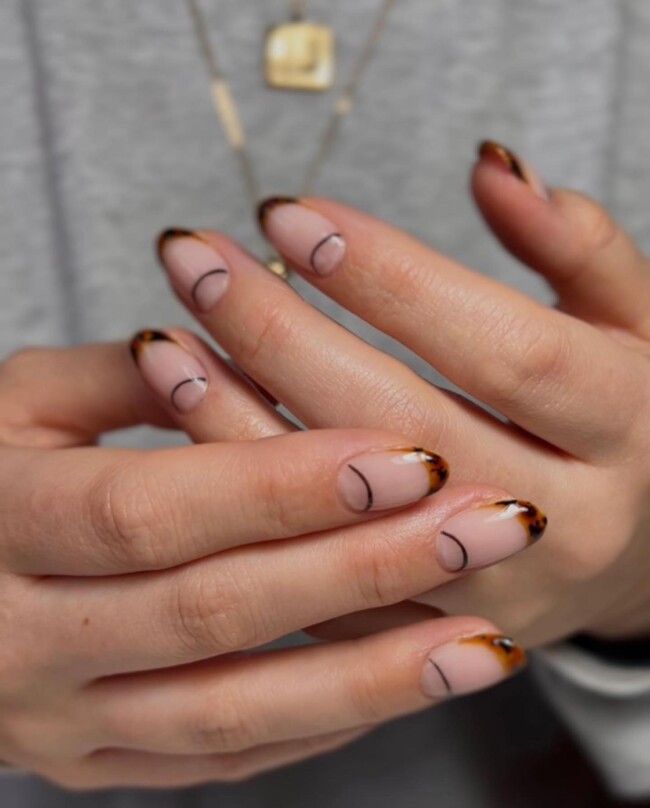 75 Ways to wear Tortoiseshell Nails — Black Line Half Moon Tortoiseshell Tip Nails