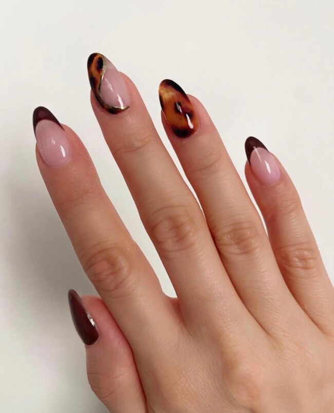 75 Ways to wear Tortoiseshell Nails — French & Abstract Nail Art